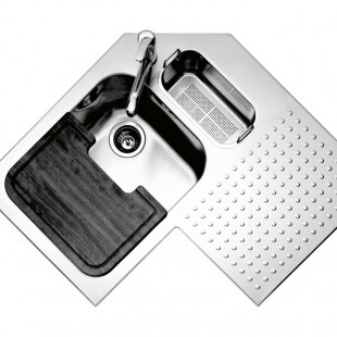 Shaped rectangular iroko chopping board